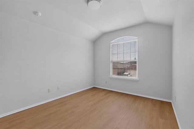 Building Photo - 2123 Meadow View Dr