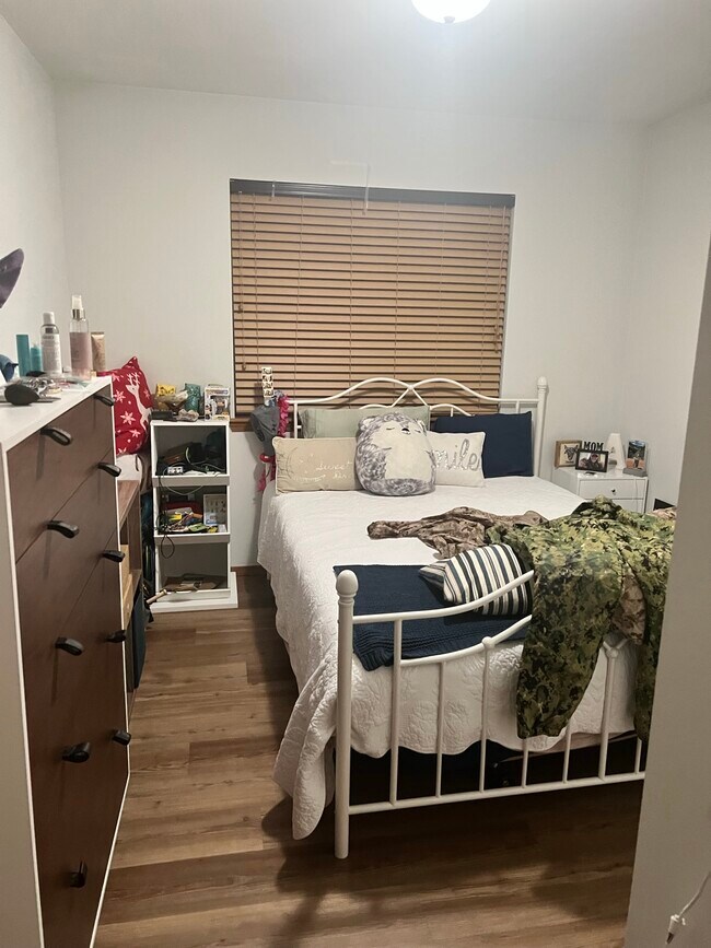 Building Photo - 232 Poplar St