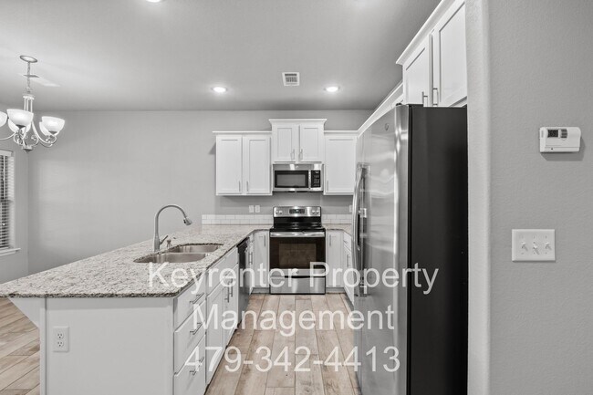 Building Photo - The Perfect Rental in Rupple Meadows!