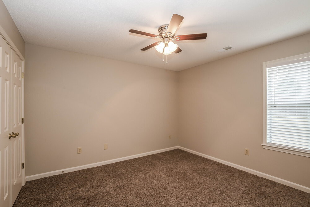 Building Photo - 1438 Clockshop Dr