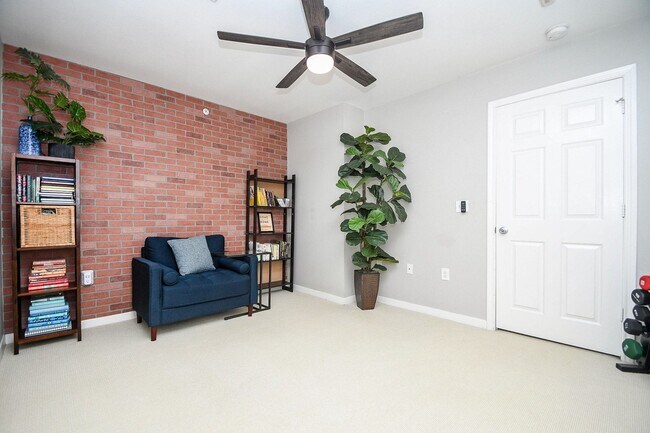 Building Photo - 2332 Winrock Blvd