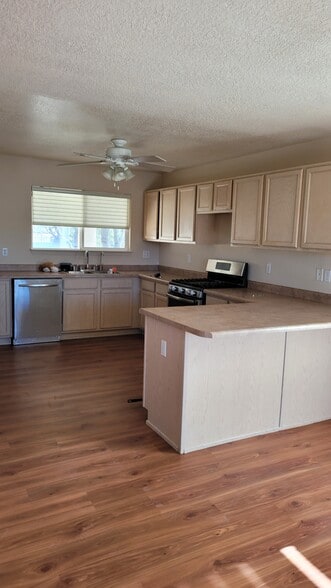 Building Photo - 1501 Casa Florida Pl NW