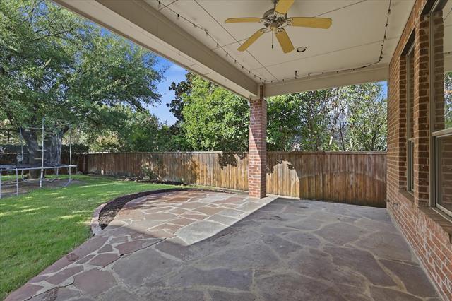 Building Photo - 1405 Salado Dr