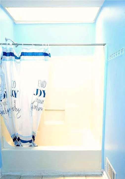 Building Photo - 852 Glynn Oaks Dr