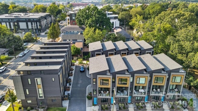 Building Photo - 1003 Zinc Ln