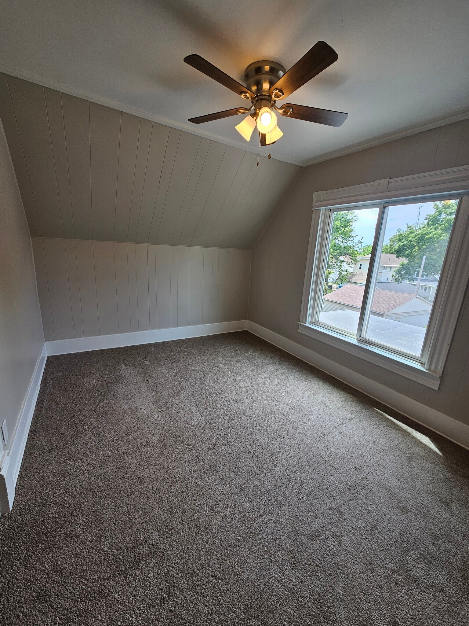 Bedroom #1 - 919 Arcadian Ave