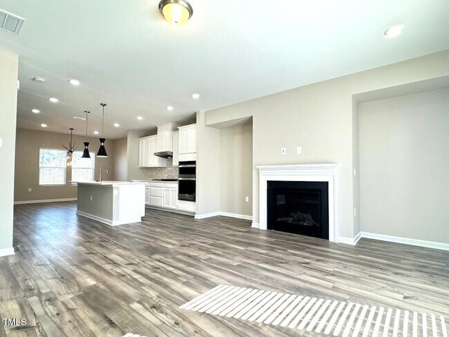 Building Photo - 432 Sustainable Wy