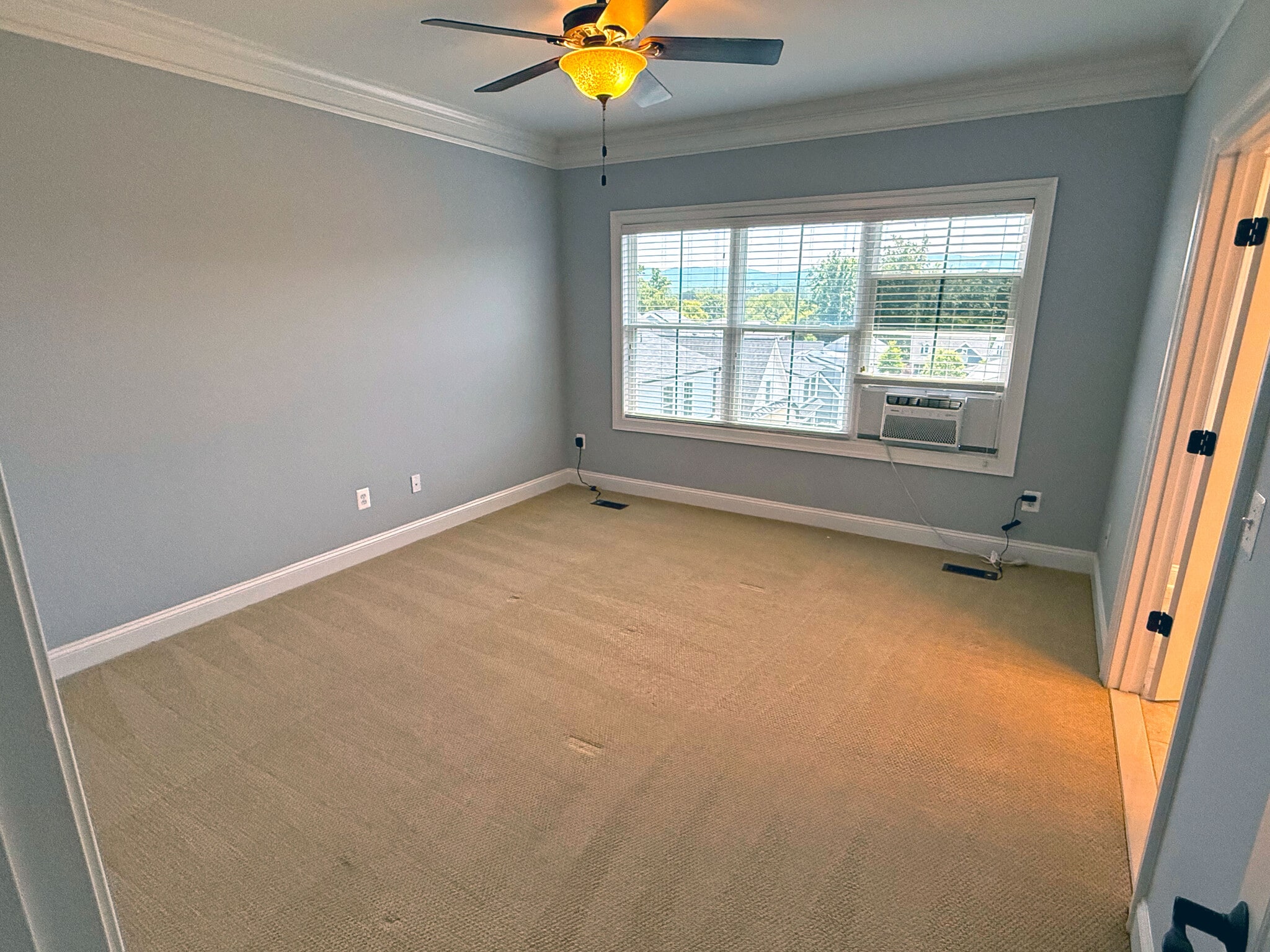 Master Bedroom - 870 Belvedere Blvd