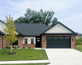 Building Photo - 808 Napa Dr