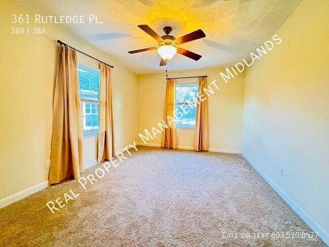 Building Photo - Spacious 3-Bedroom Townhouse with Pond Vie...