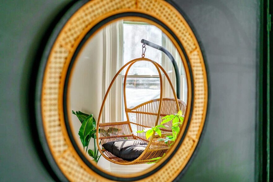 Building Photo - 241 W Water St