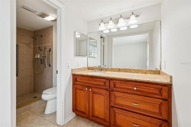 Building Photo - 10375 Carrollwood Ln