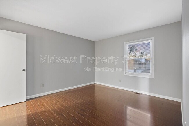 Building Photo - 19 Stone Mill Ln