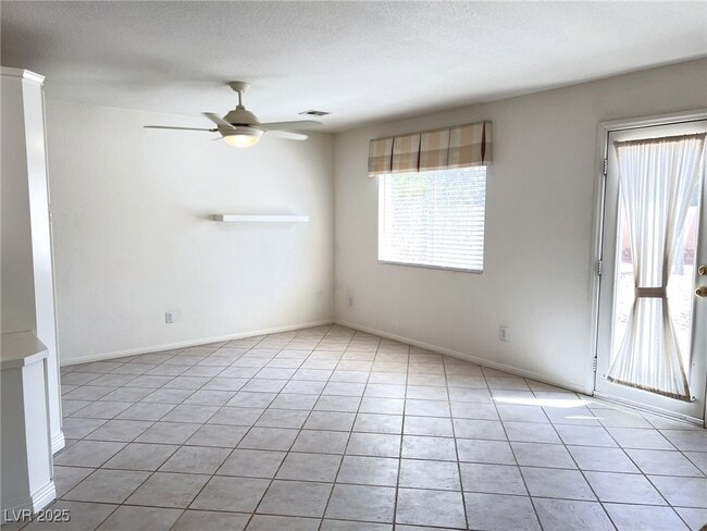 Building Photo - 10229 Abano Ct
