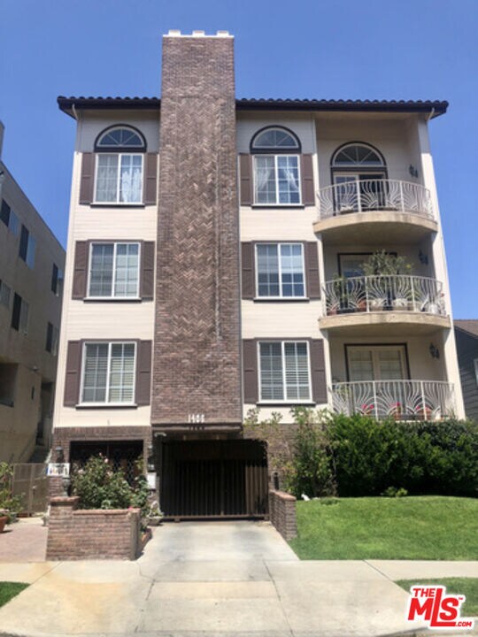 Building Photo - 1406 Camden Ave