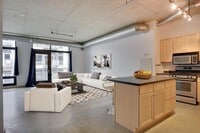 Building Photo - 720 N 4th St