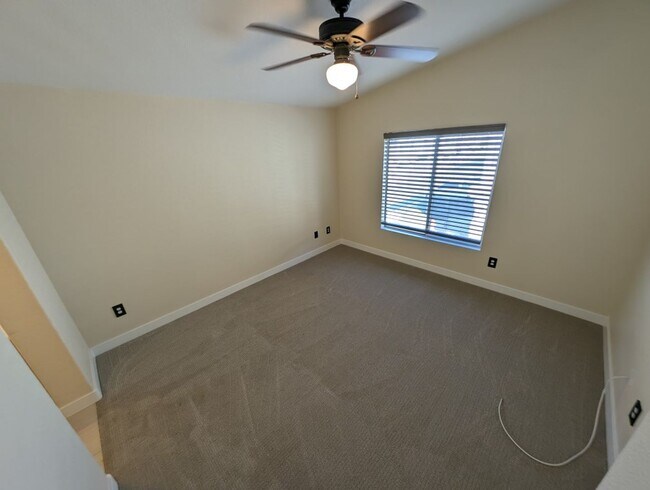 Building Photo - 89 Day Trade St