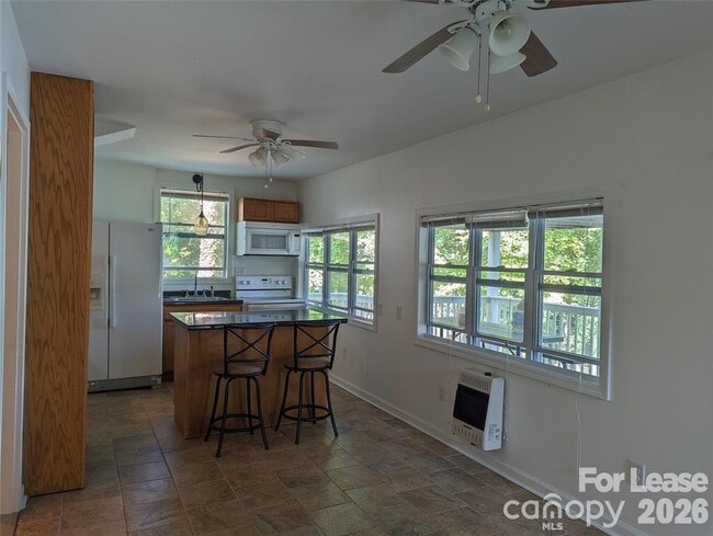 Building Photo - 7148 Nancy Lee Cir