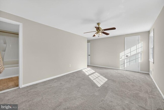 Building Photo - 1532 Potomac Heights Dr