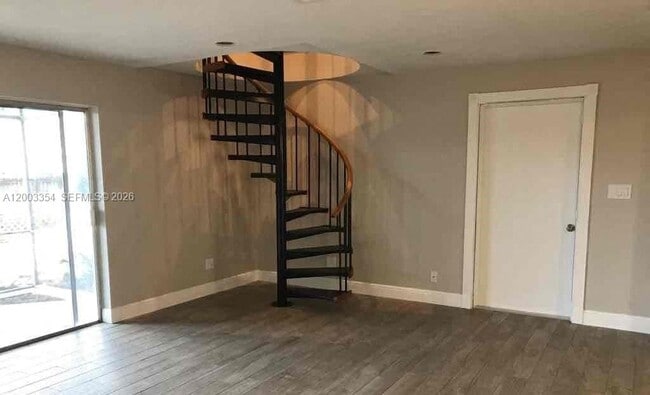 Building Photo - 4882 Pine Cone Ln