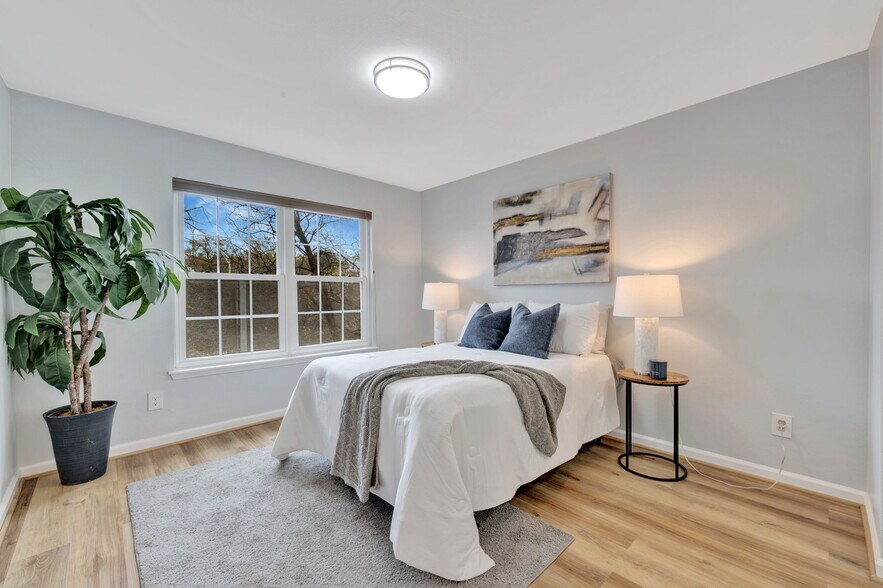 Building Photo - 3309 Wyndham Cir