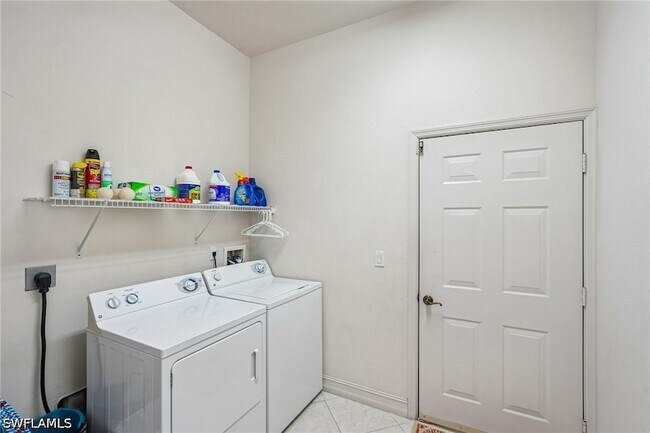 Building Photo - 7895 Sanctuary Cir