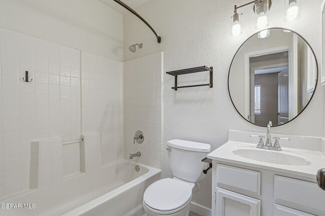 Building Photo - 11764 Balladeer Ave