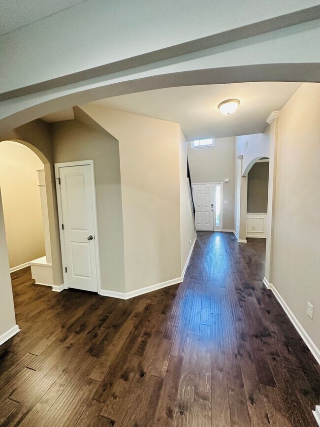 Building Photo - 205 Dog Fennel Ln