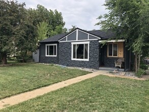 Building Photo - DON'T MISS OUT ON THIS!! 3BD/1BA Single Fa...
