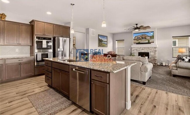 Building Photo - 6687 Rolling Creek Dr