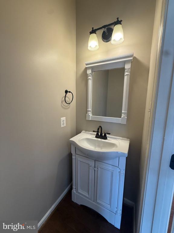 Building Photo - 6510 Daytona Ct