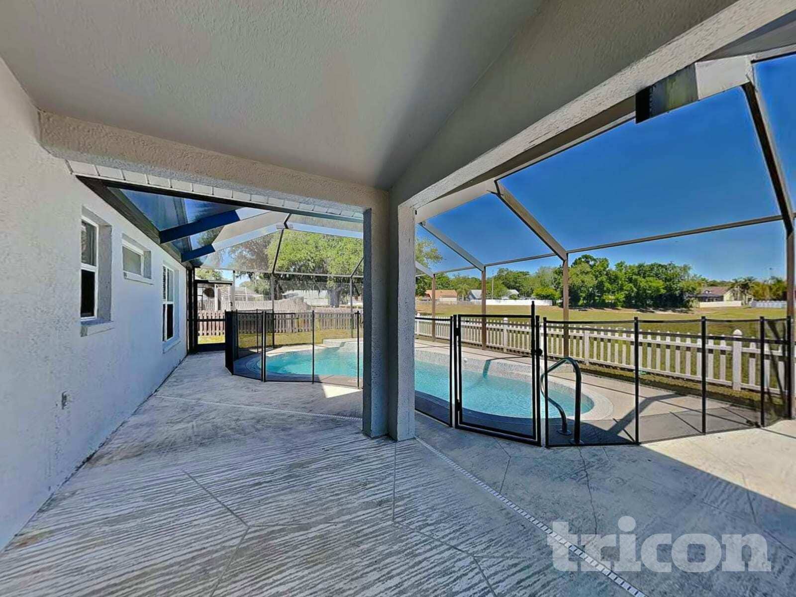 Building Photo - 24307 Satinwood Ct
