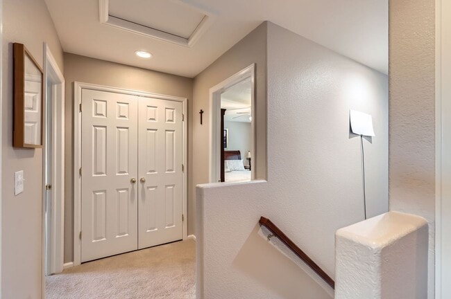 Building Photo - 6745 Brittany Dr