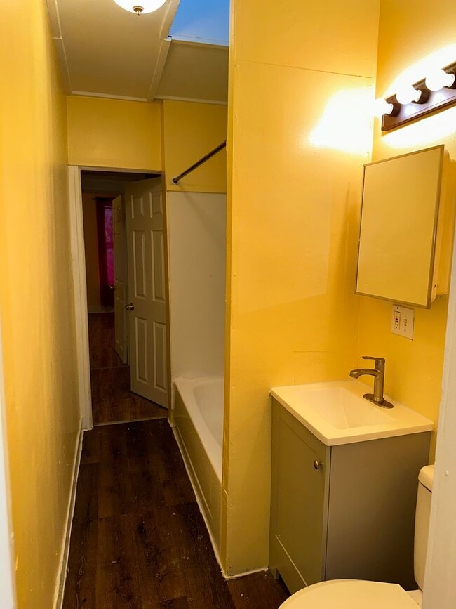 Building Photo - Spacious Home for Rent! Partially Finished...
