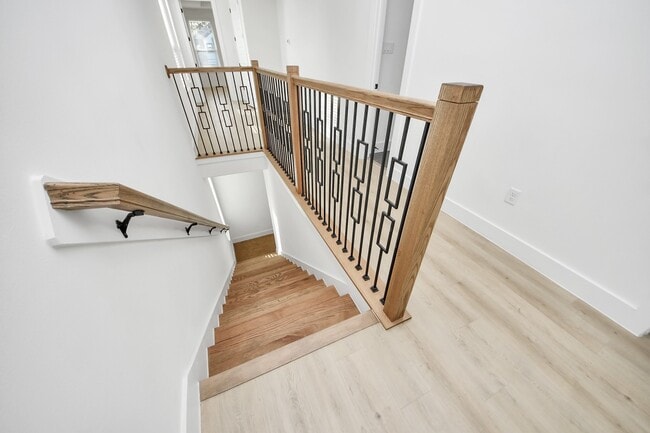 Building Photo - 3508 Omega St