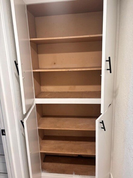 Building Photo - 8233 N 29th Ave