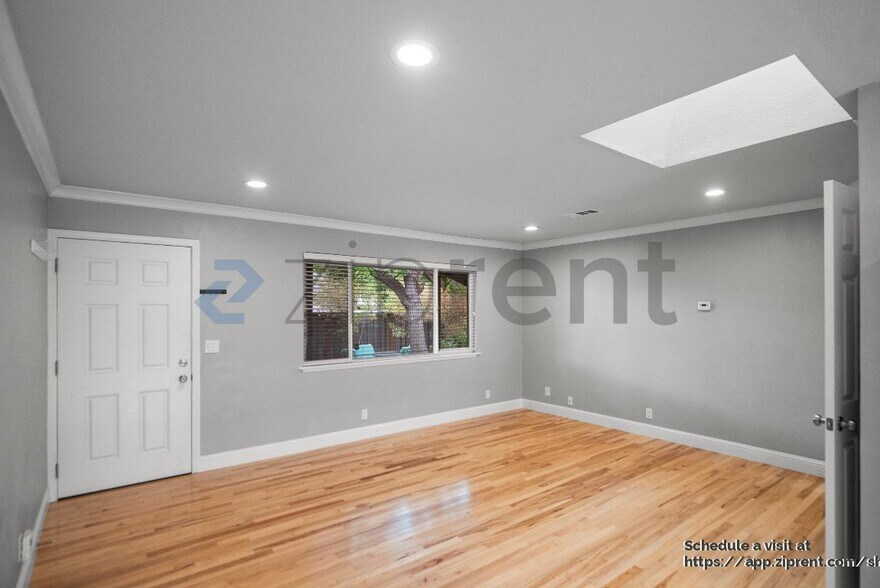 Building Photo - 134 Kittoe Dr