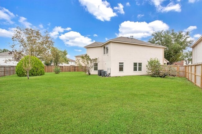 Building Photo - 7927 Summerfern Ct
