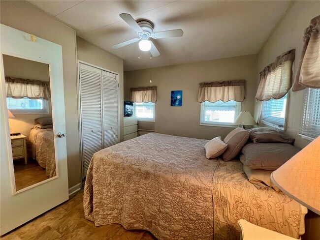 Building Photo - 1500 County Rd 1