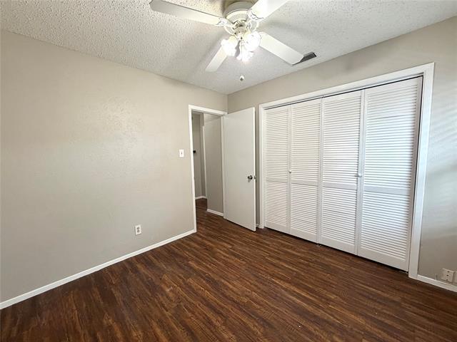 Building Photo - 1506 Whiteoak Dr