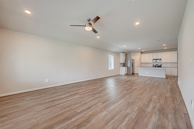 Building Photo - 19010 Norbury Pk Ln