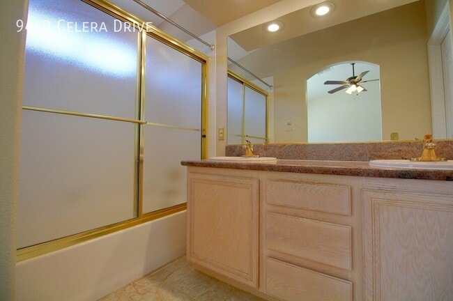 Building Photo - 9440 Celera Dr