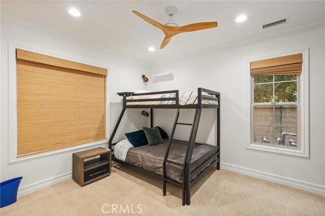 Building Photo - 1 Calle Saltamontes