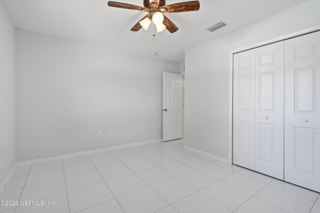 Building Photo - 9847 Sailor Dr