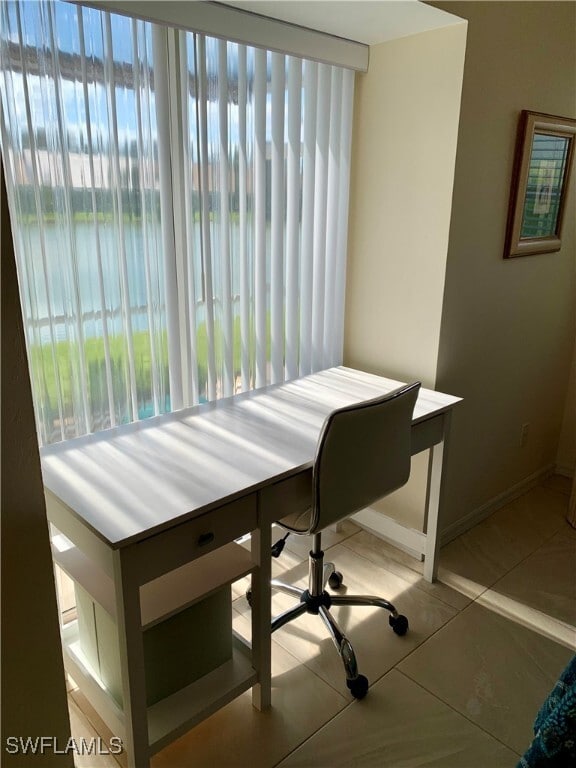 Building Photo - 7050 Lone Oak Blvd