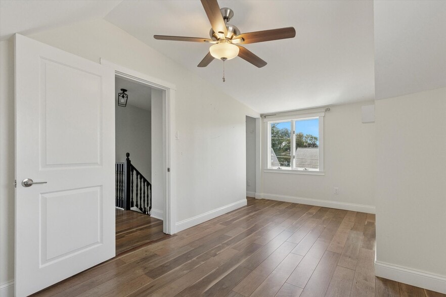 Bedroom 2 - 404 Exton Rd