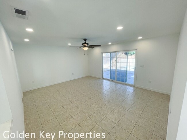 Building Photo - Nicely renovated corner property with a pool!