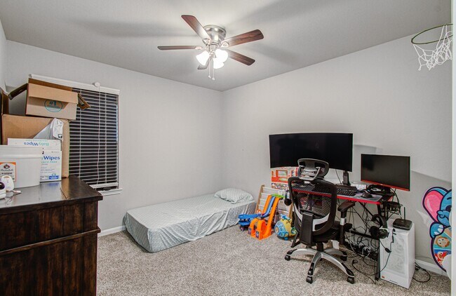 Building Photo - 3742 Canyon Shore Ln