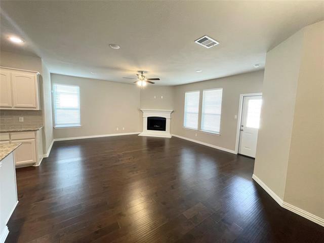 Building Photo - 832 Porcupine Dr