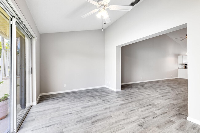 Building Photo - 11036 SE Sea Pines Cir